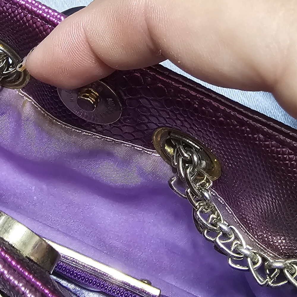 Ed Hardy Purple satin handbag with chain handles and Oriental Floral Print - Picture 2 of 6